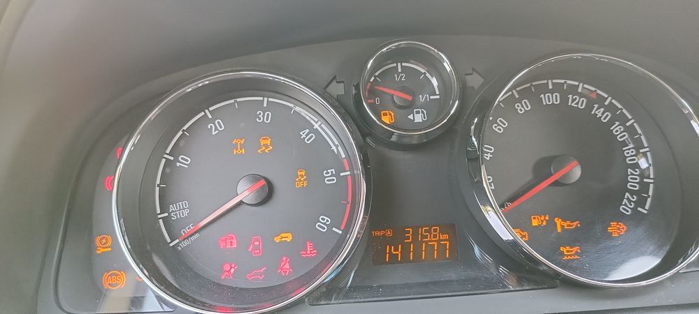 Opel Antara 2,2cdti  4x4 Cosmo 2013