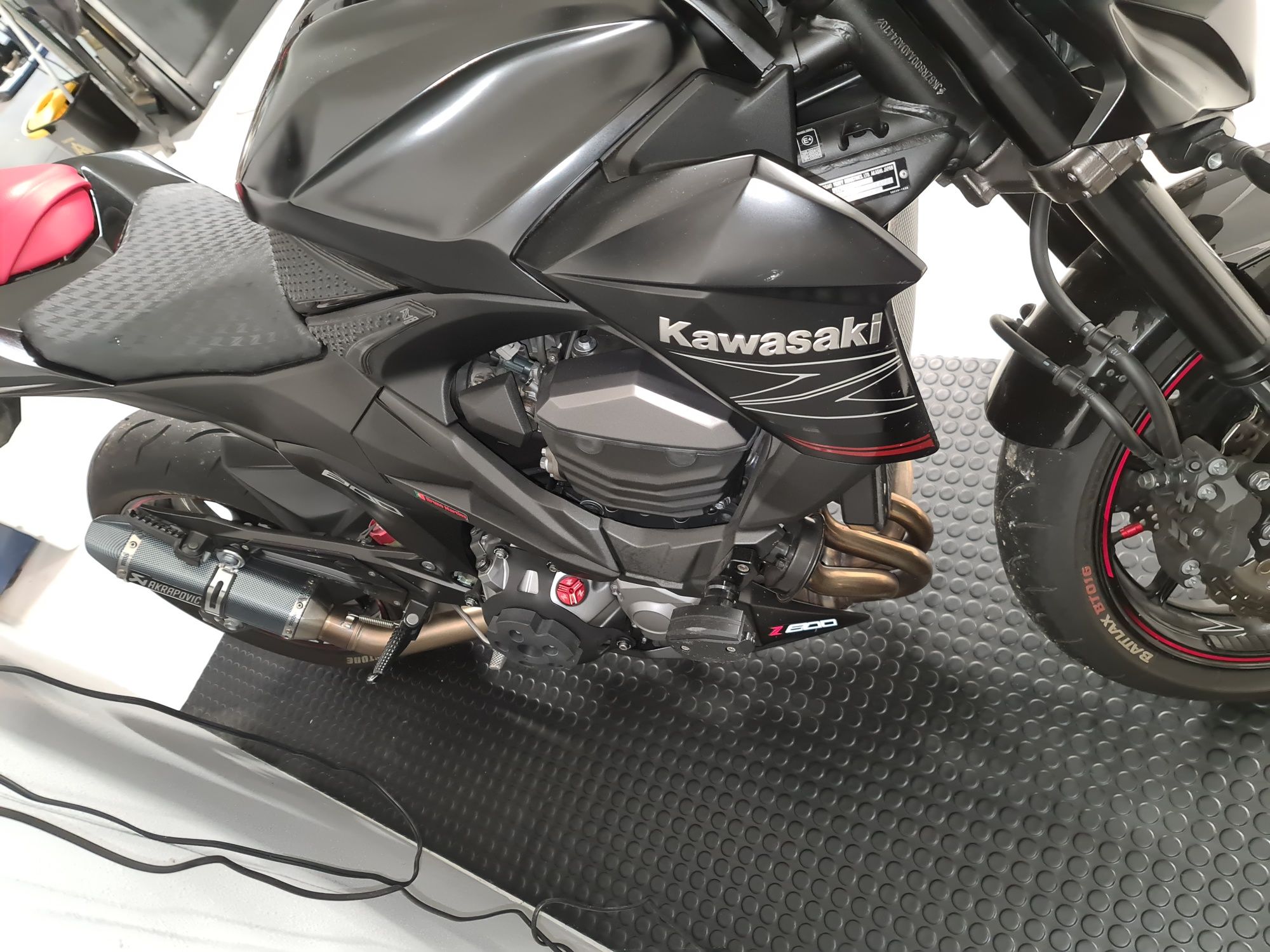 Kawasaki z800 **