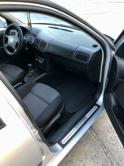 Продам Golf 4 1.4
