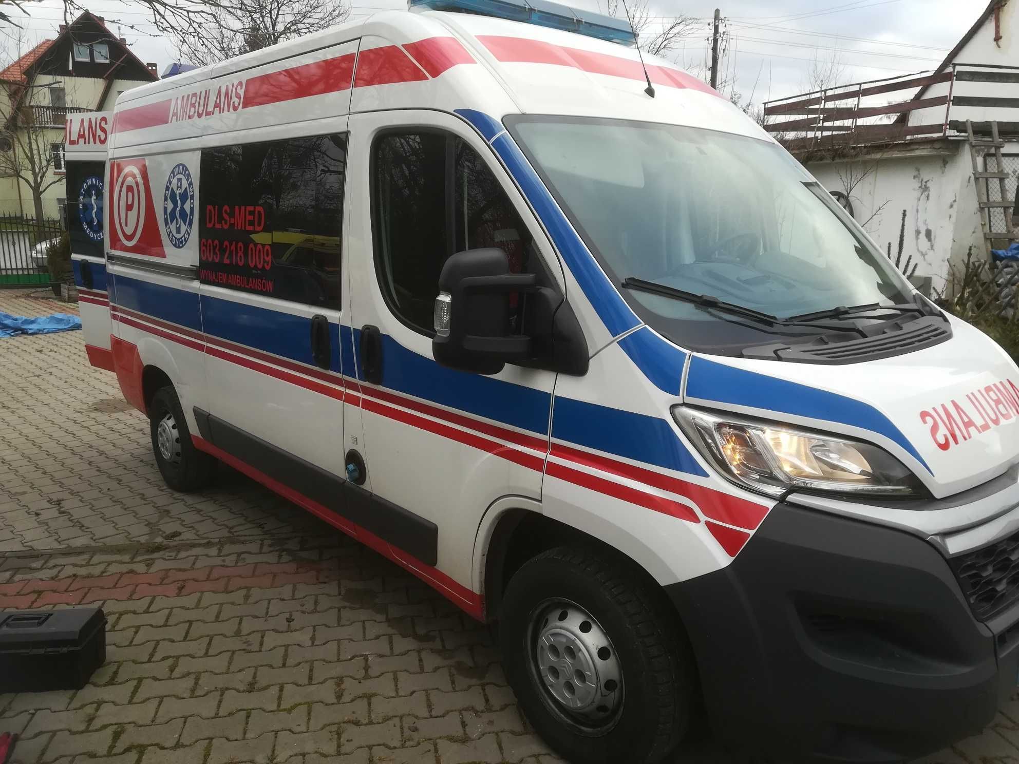 Transport  karetką wynajem ambulans transport chorych z OC sprawcy