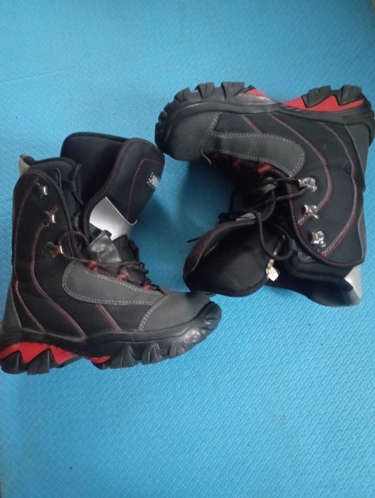 Ботінки для сноуборду р.36 - 38,5, гірськолижні р-р 35, 37, 38,5.
