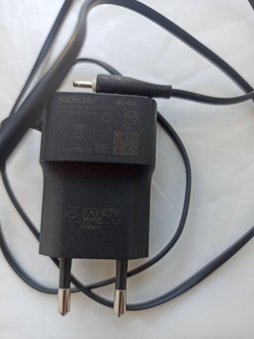 Зарядка для NOKIA.