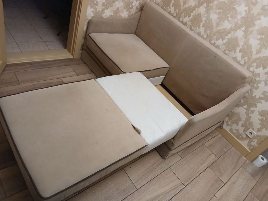 Продам диван б.у