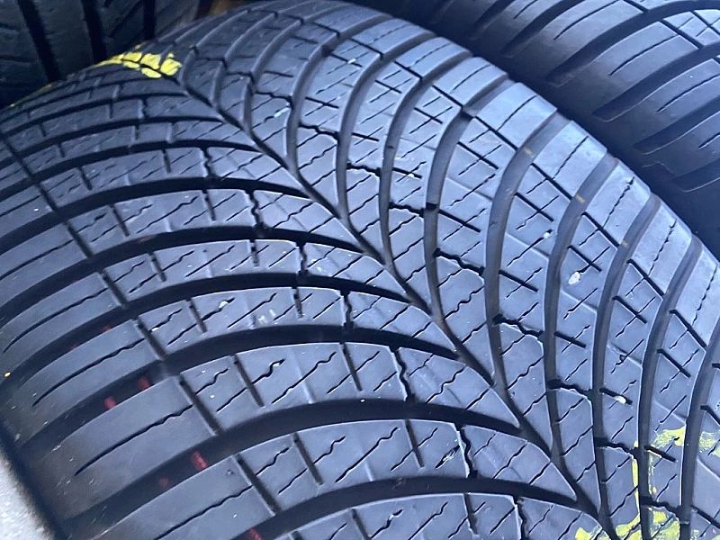 225/40r18 Goodyear Vector 4S gen3_6,2mm_4szt_(8)
