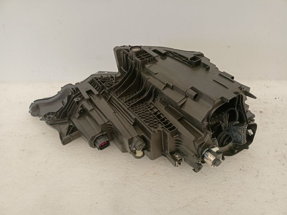 Audi Q8 4M8 Full LED lampa lewy przód lewy przednia EU