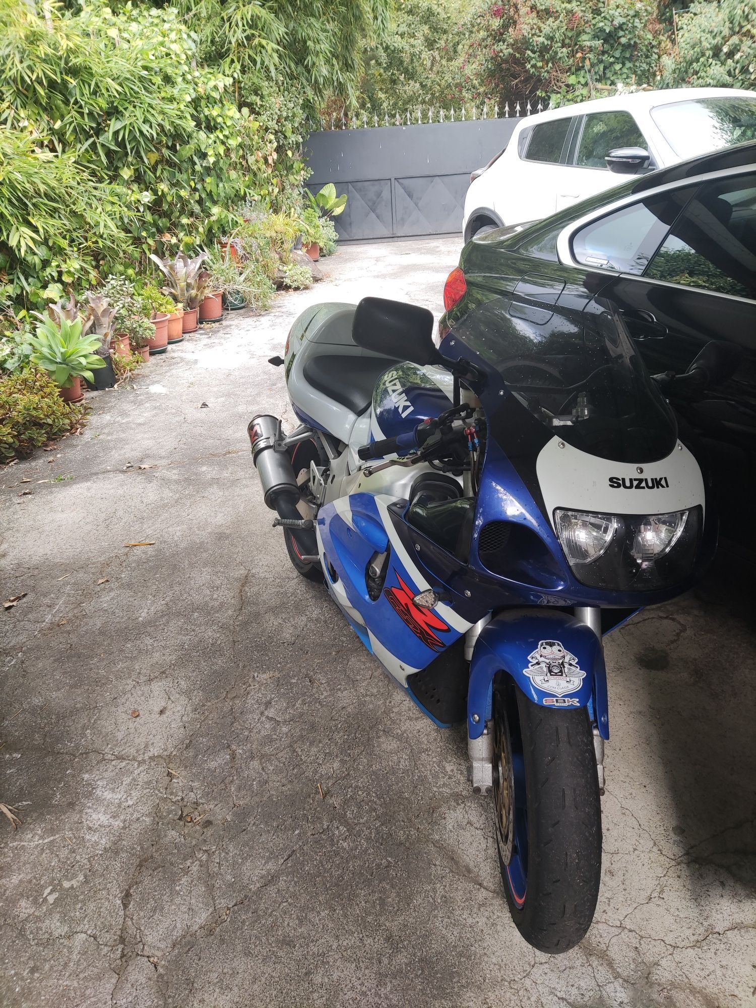 Mota Suzuki GSX-R 750