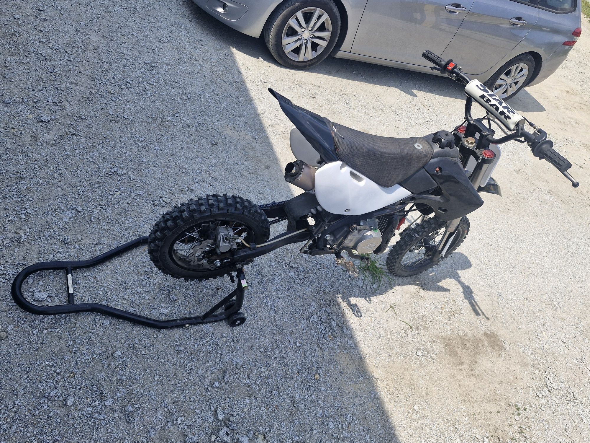 Cross Apollo, MRF  140