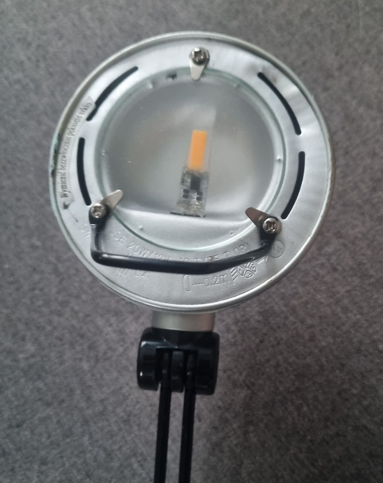 Lampa biurkowa srebrna led