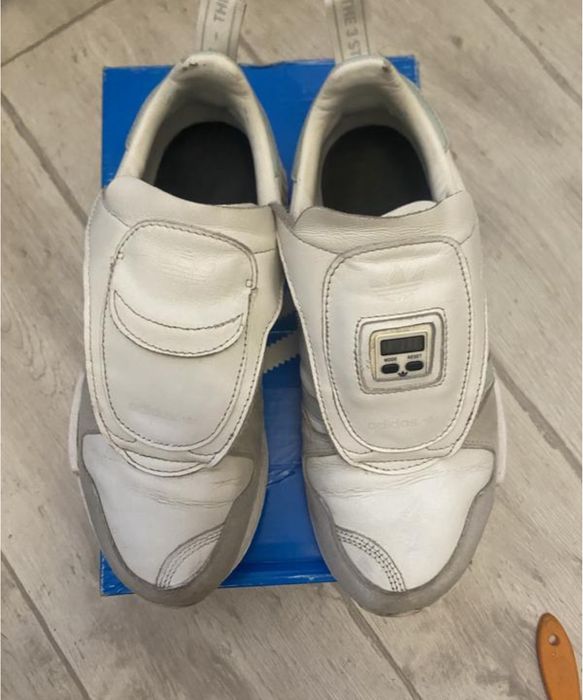 Обміняю кросівки adidas micropacer