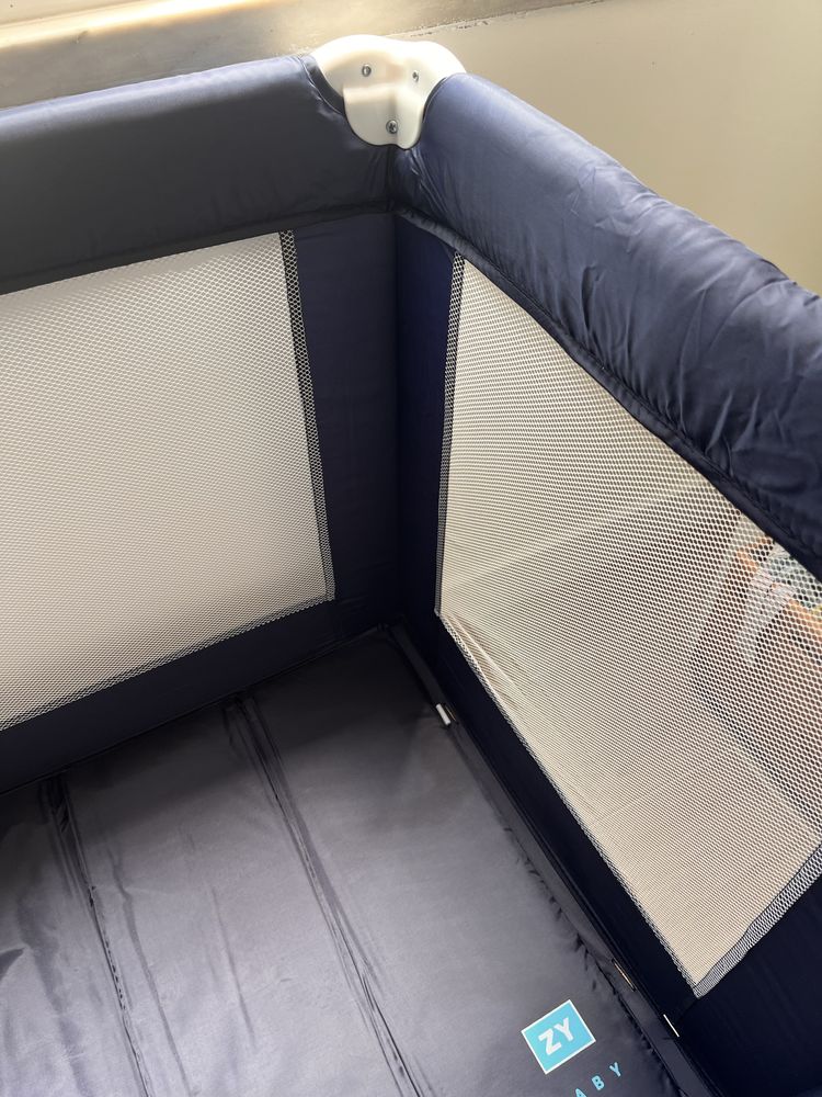 Cama de viagem Zippy