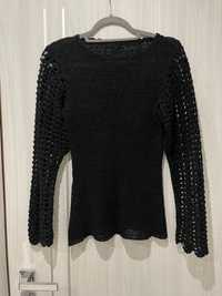 Piękny sweter czarny ażurowy ozdobne rękawy r M/L