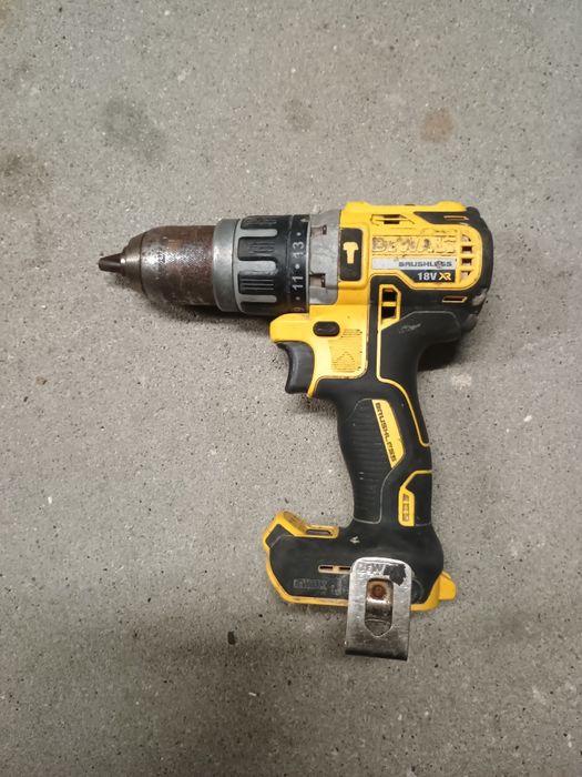 Wkrętarka z udarem Dewalt DCD 796 bezszczotkowa 18 V
