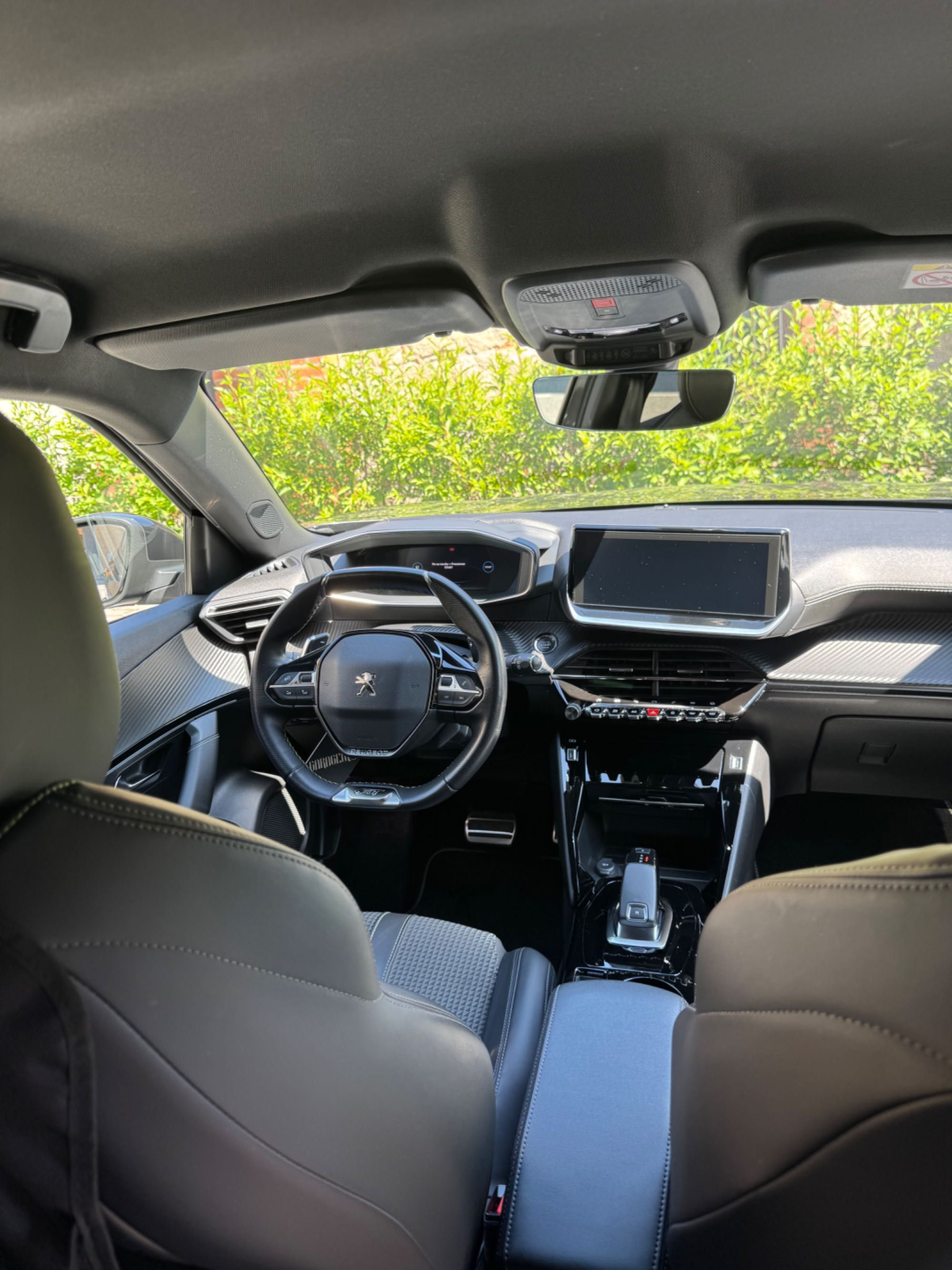 Peugeot 2008 1.2 puretech GT Line EAT8