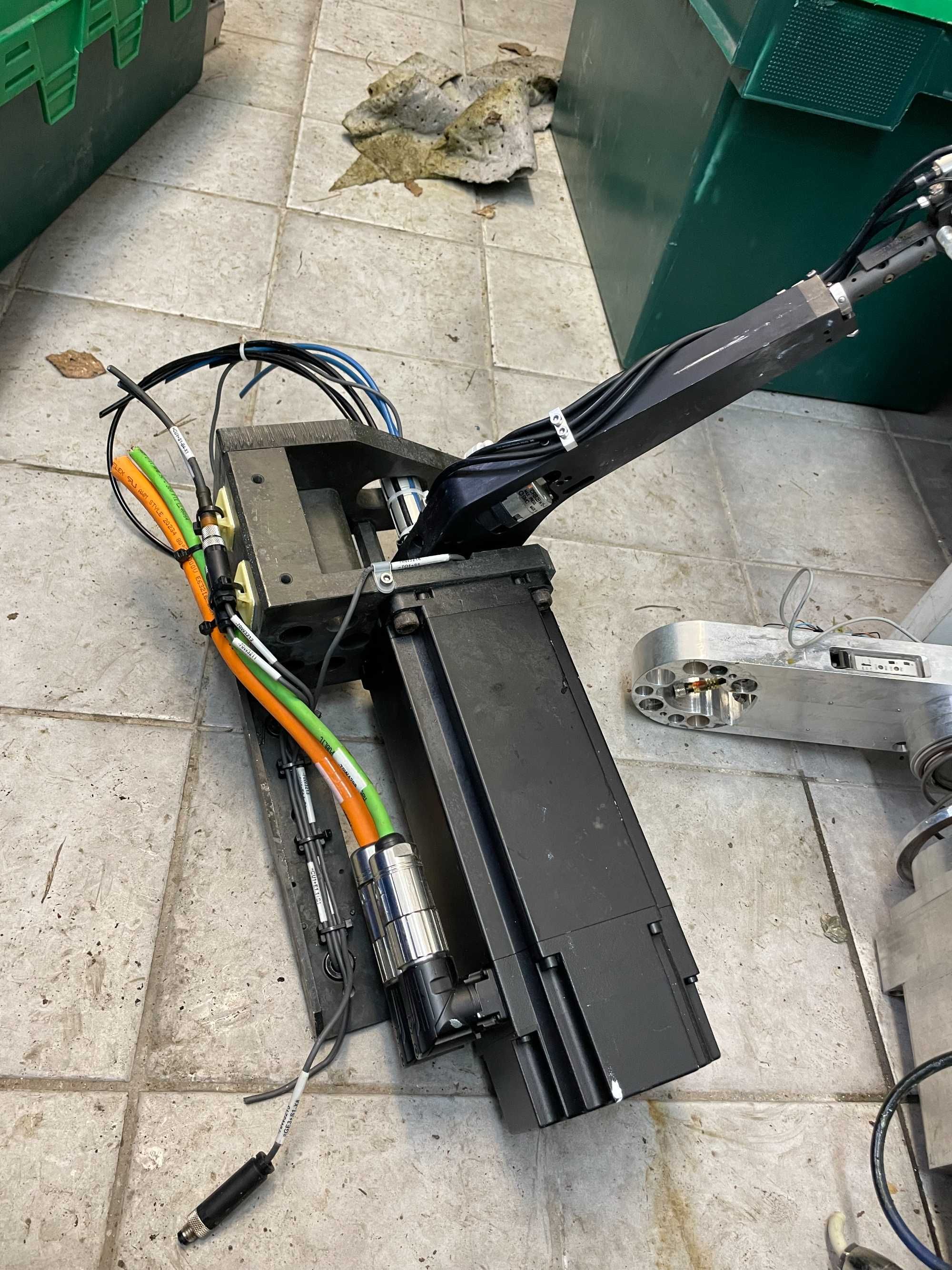 Servo serwomotor B&R 8LSA45 8LSA54 8MSA4L.E0-B6