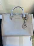 Mala Michael Kors