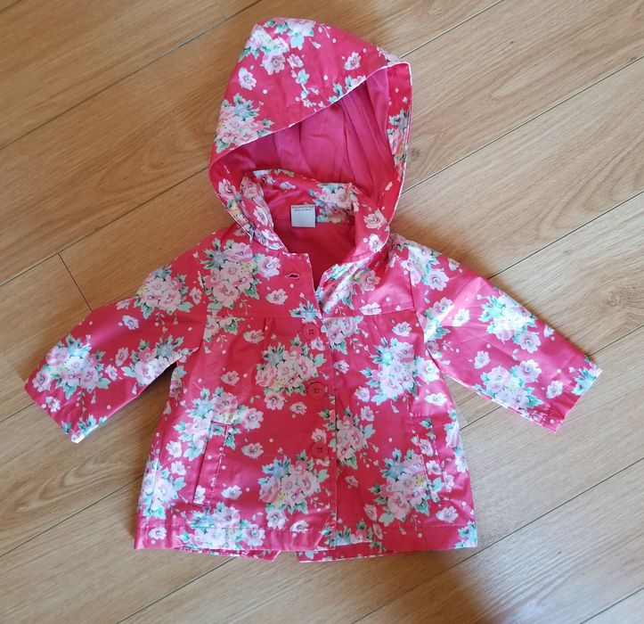 2 Impermeáveis Tamanho 6-9 meses da Zippy