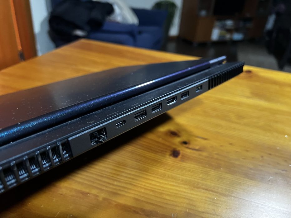 Lenovo Legion 5 (Ryzen 7 5800H, 16Gb Ram, RTX3060, etc.)