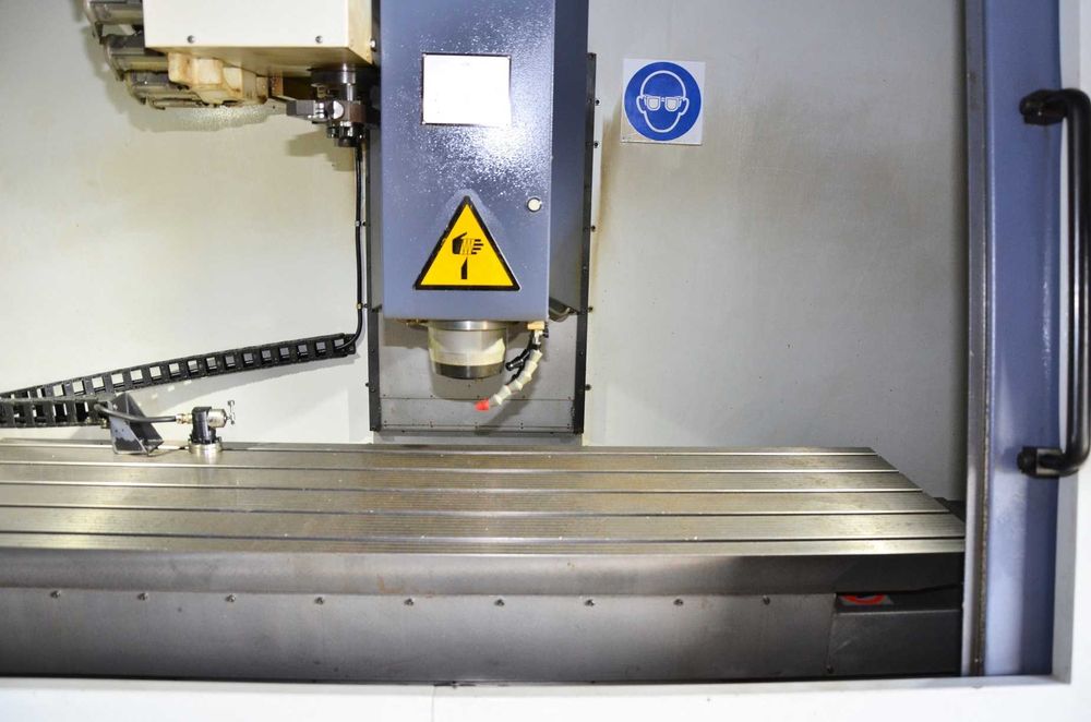 Frezarka CNC AFM DEFUM R 1000 BACA Centrum obróbcze frezerskie 2019 R.