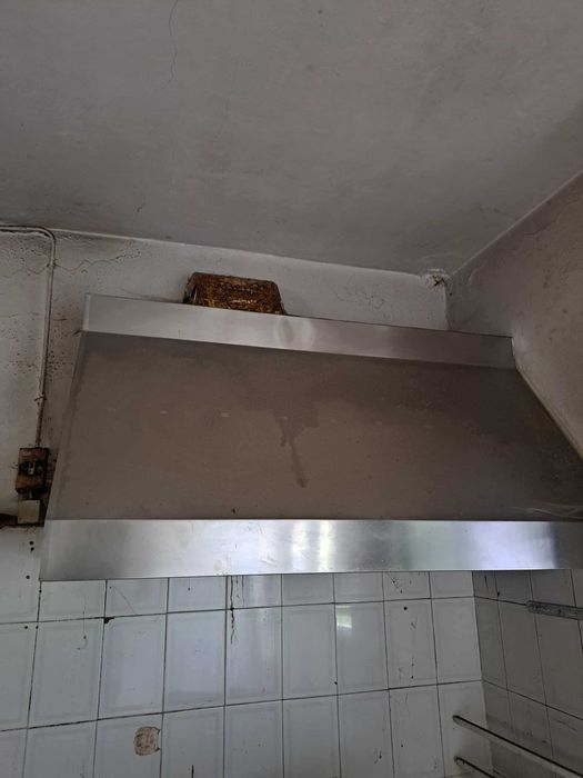 Exaustor Industrial com chaminé e motor