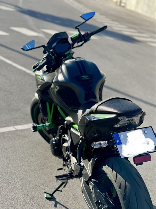 Kawasaki Z650 – 2022 – Muitos Extras