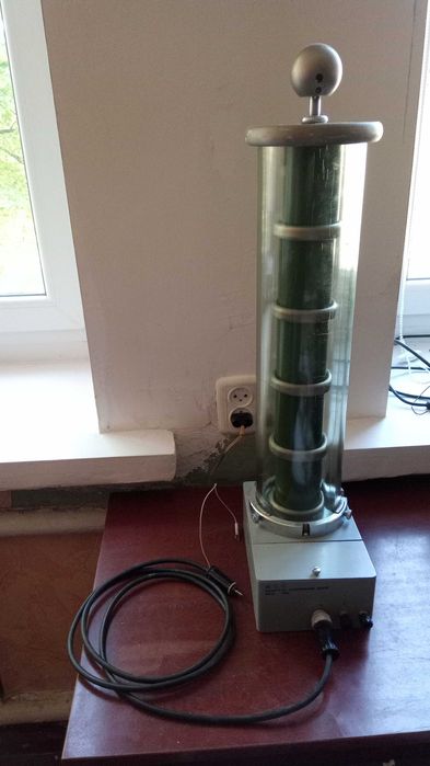 Делитель напряжения ДН400 / Дільник напруги ДН400