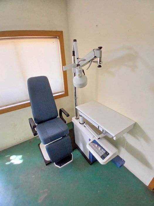 Cadeira para óptica/ optometrista / oftalmologista