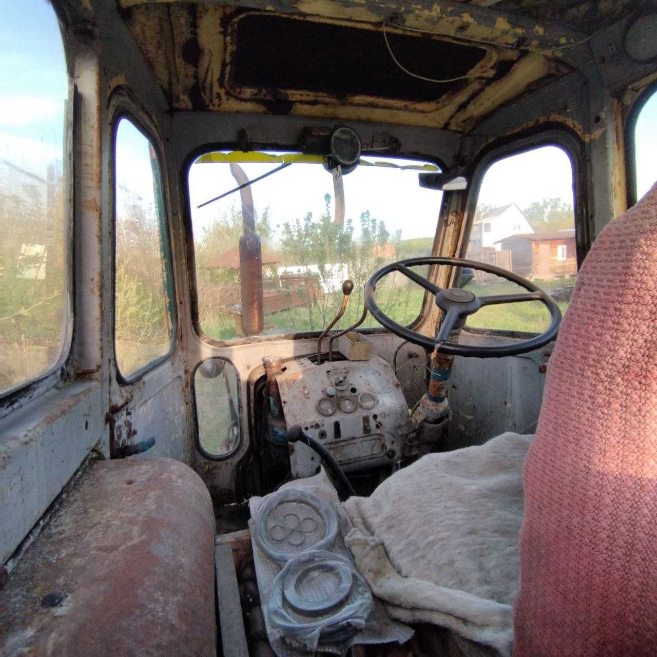 Продам трактор колёсный ЮМЗ-6 1976 гв 5.0л