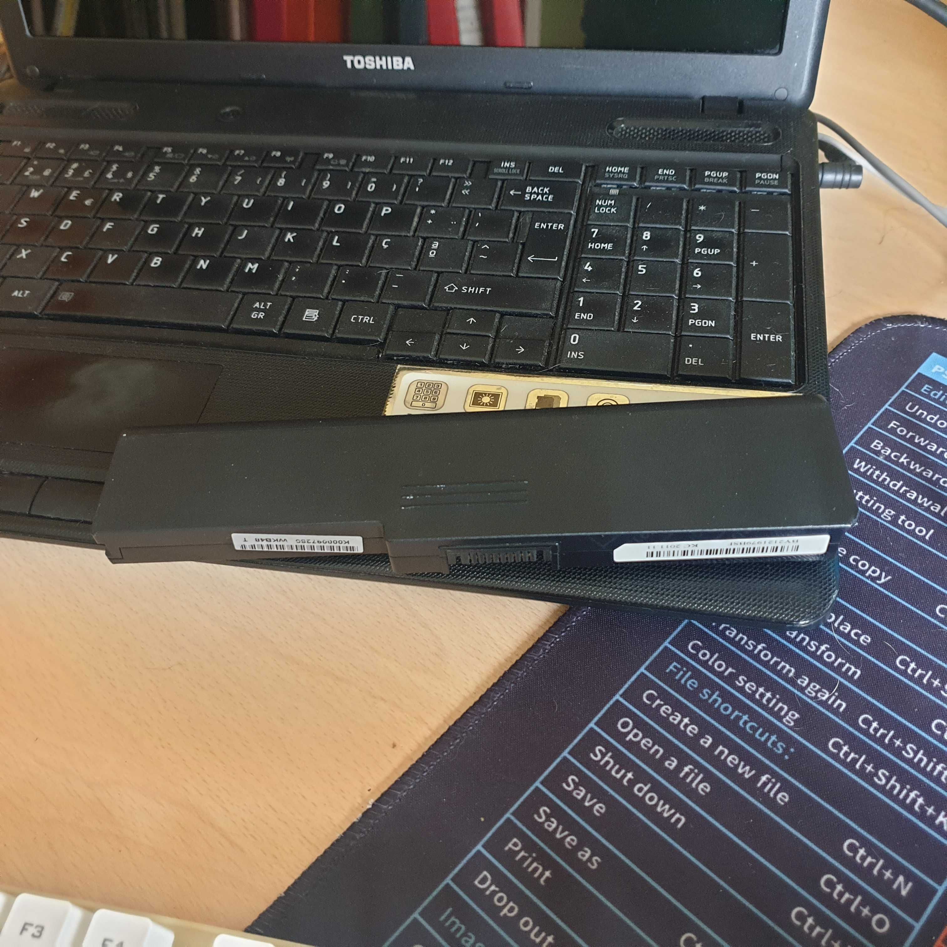 Toshiba Satellite C660D - Vendo 100€ (Incl. Portátil + Rato USB)