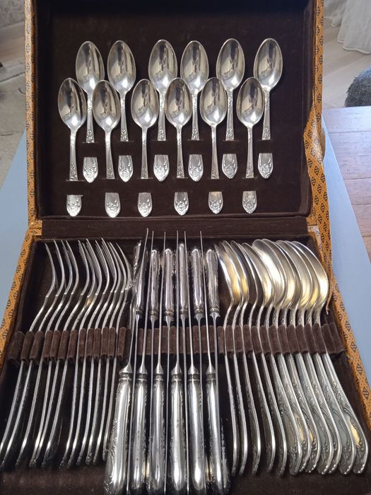 Продам столовые приборы мельхиор МНЦ нейзильбер СССР