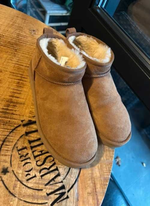 "Buty Trampki" UGG_Classic_UltraMini R.40