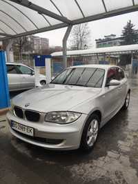 Автомобіль BMW 1