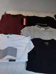 5 T-shirts  de várias cores
