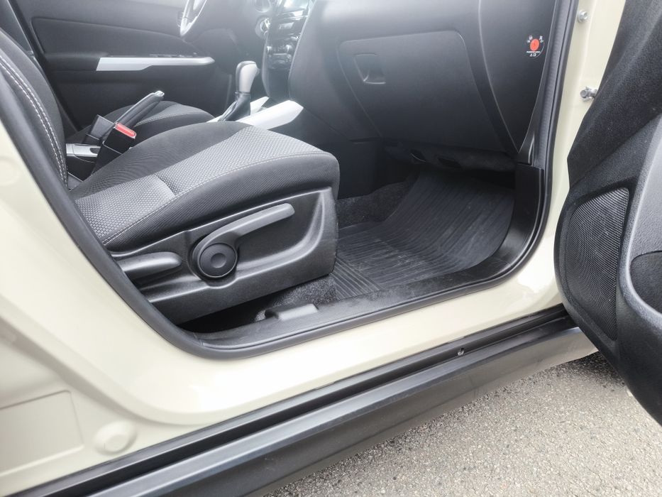 Продам автомобіль Suzuki Vitara GL+