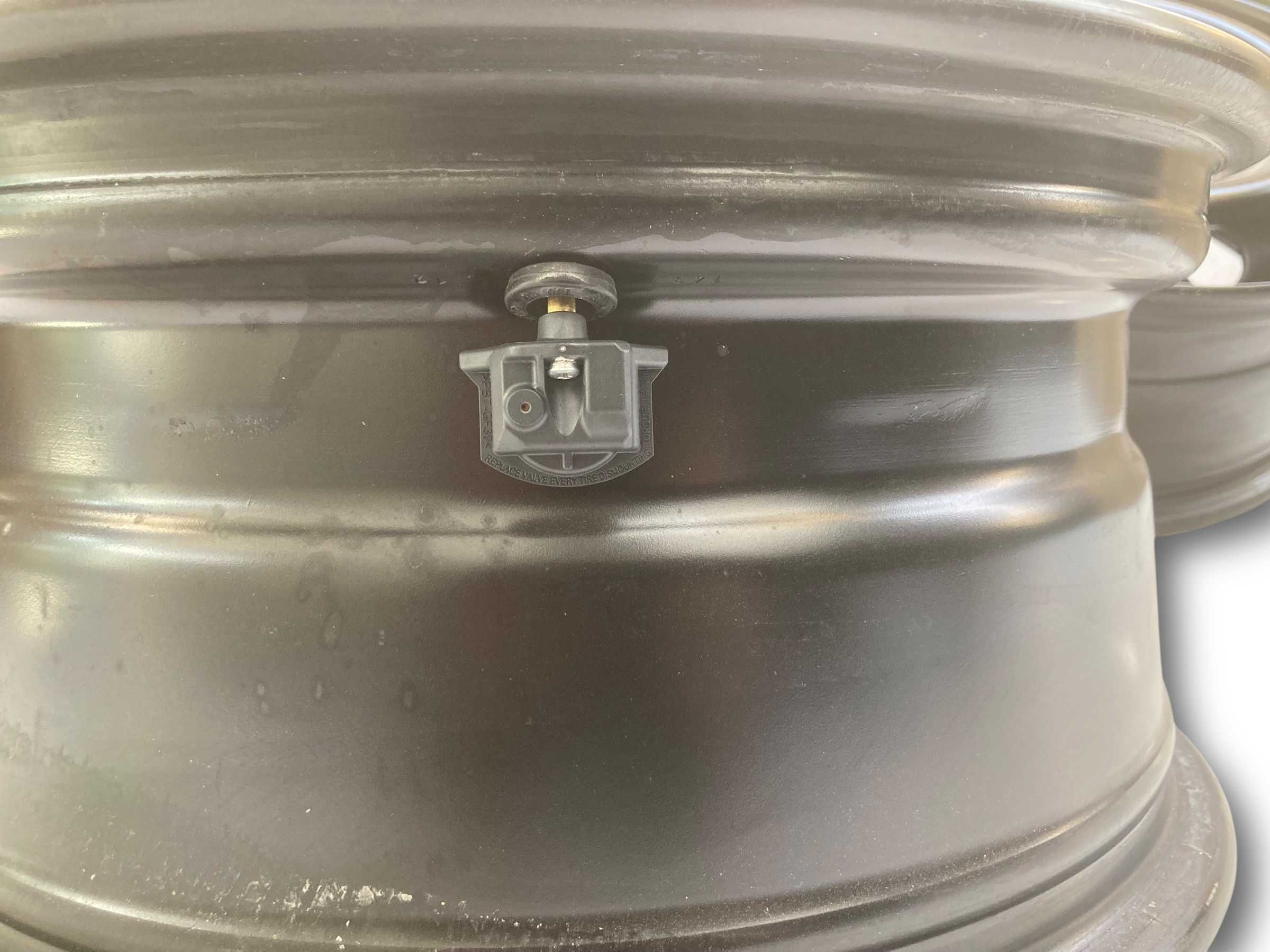 Felgi Stalowe 16 Renault Master Nowy model 2025r szerokość 7J TPMS