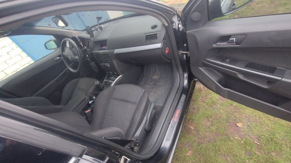 Opel Astra H 1.9 CDTI 150km