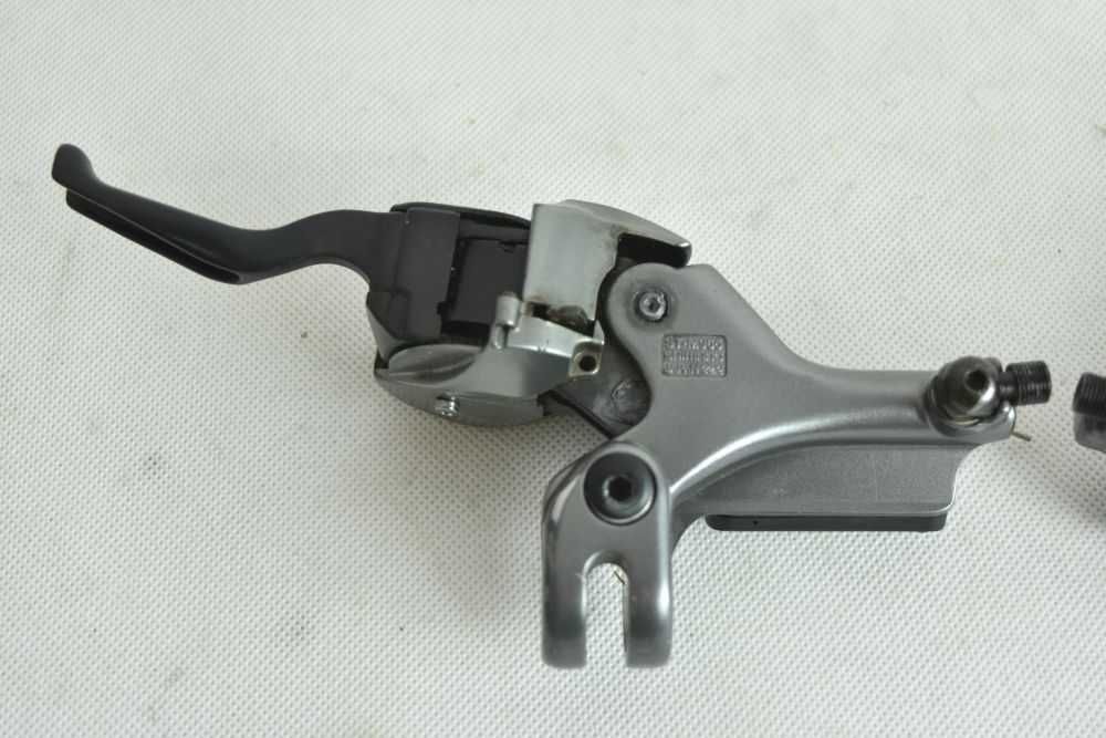 klamkomanetki SHIMANO XTR 3x9 ! st-m965 ! hydrauliczne ! Uszkodzone