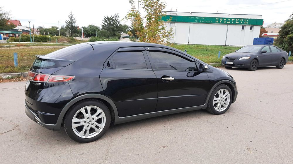 Honda Civic 5D 2010 р 1.8 АТ газ 96000 км пробіг