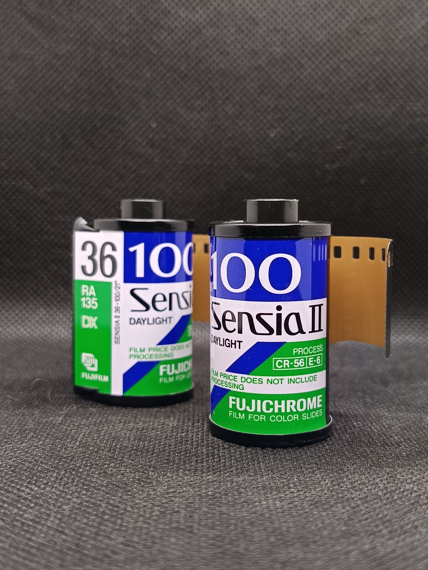 Rolo fotográfico Fujifilm Fujichrome Sensia II (35mm)