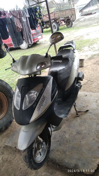 Скутер кануні 50куб