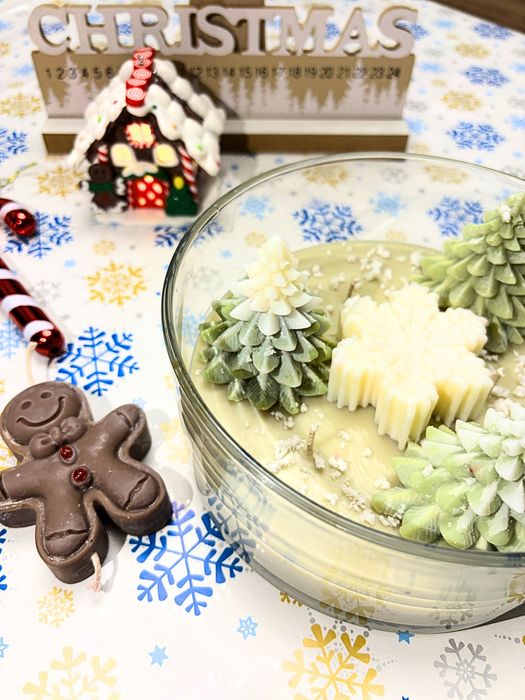 Świeczka swiąteczna sojowa, ręcznie robiona