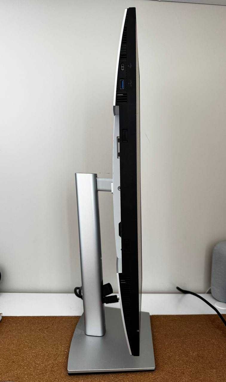 Monitor Dell UltraSharp U2422H 24