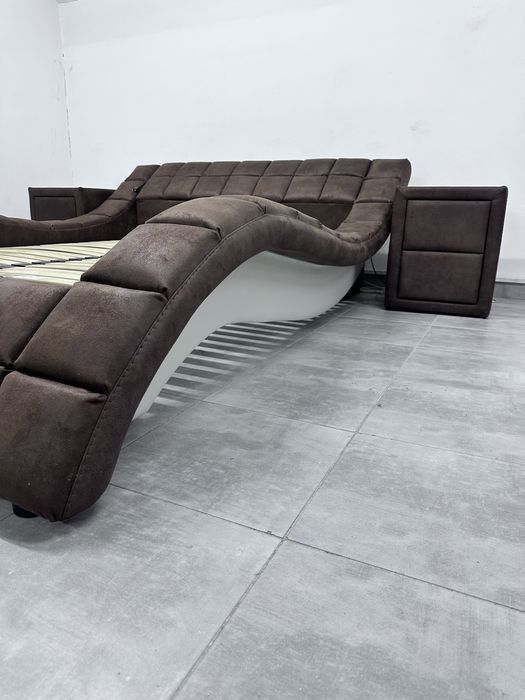 Двоспальне мʼяке ліжко 160 подіум Alibi