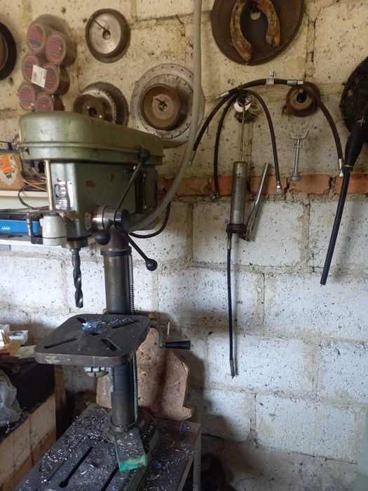 Wiertarka słupowa INTERKRENN niemiecka