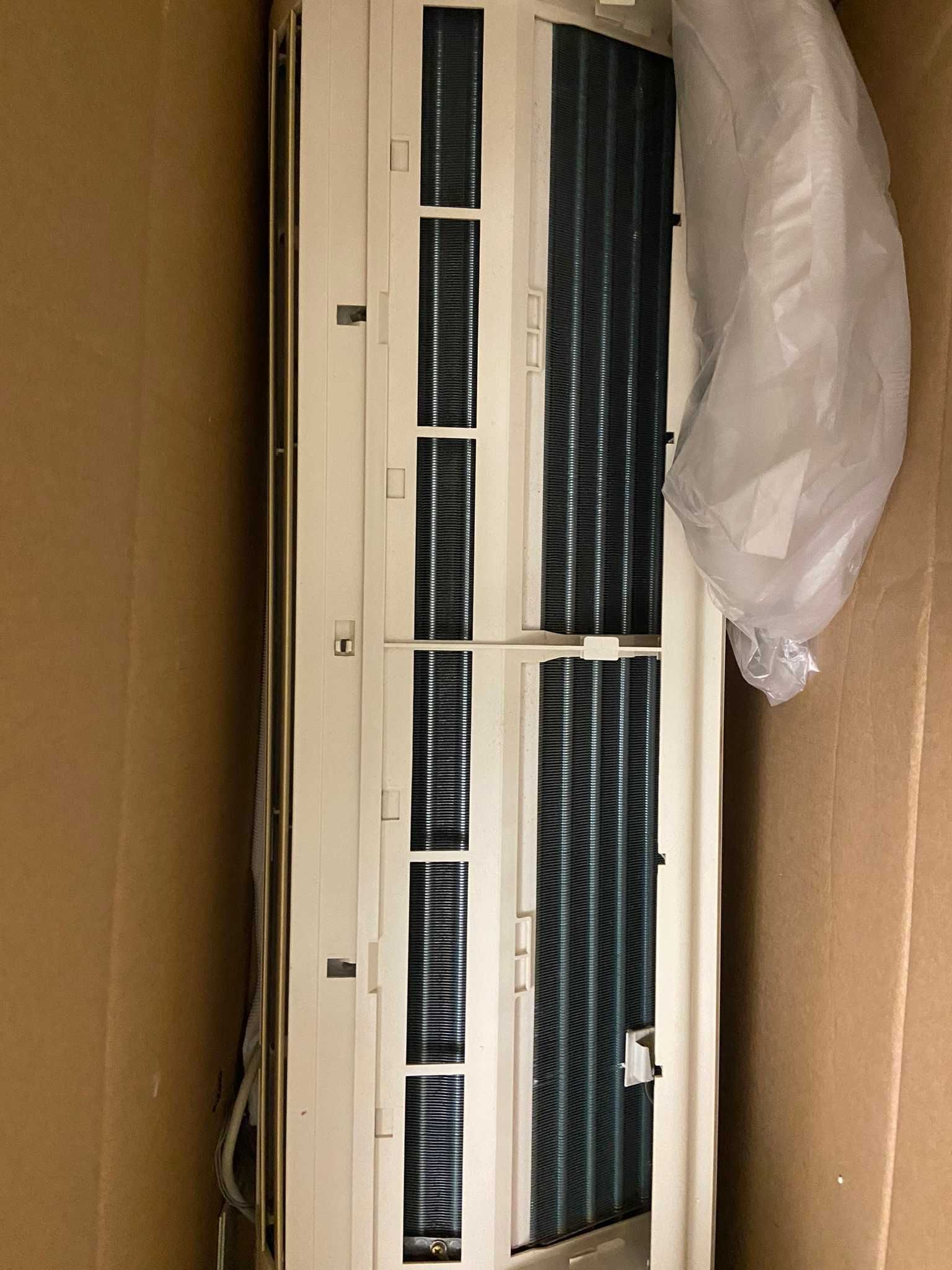 Продам кондиціонери Whirlpool AC7000 CH