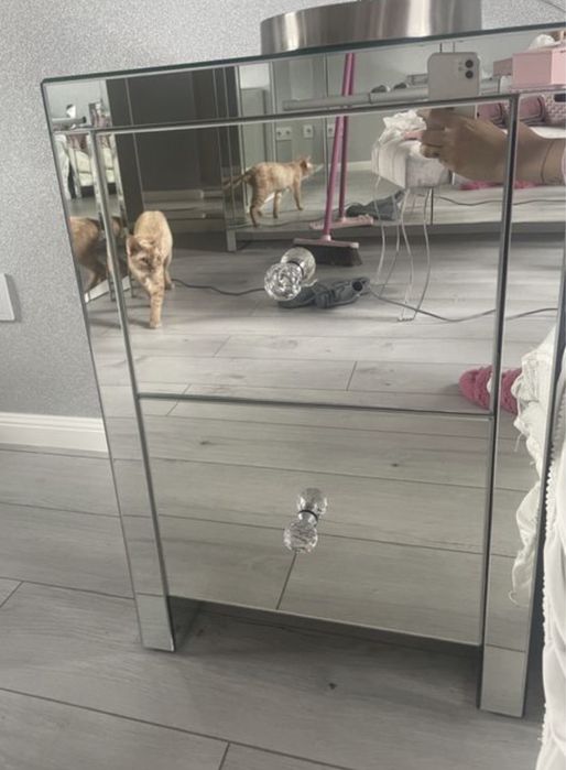 Szafka nocna glamour