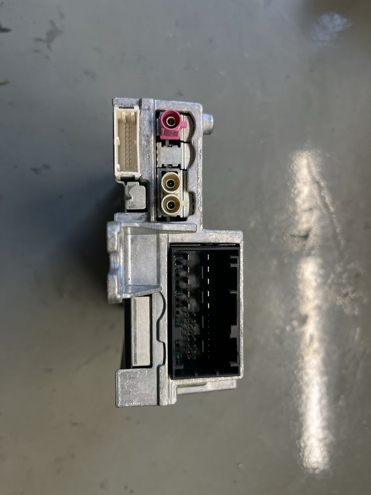 Wzmacniacz BMW g20 g21 R35A4CE5601