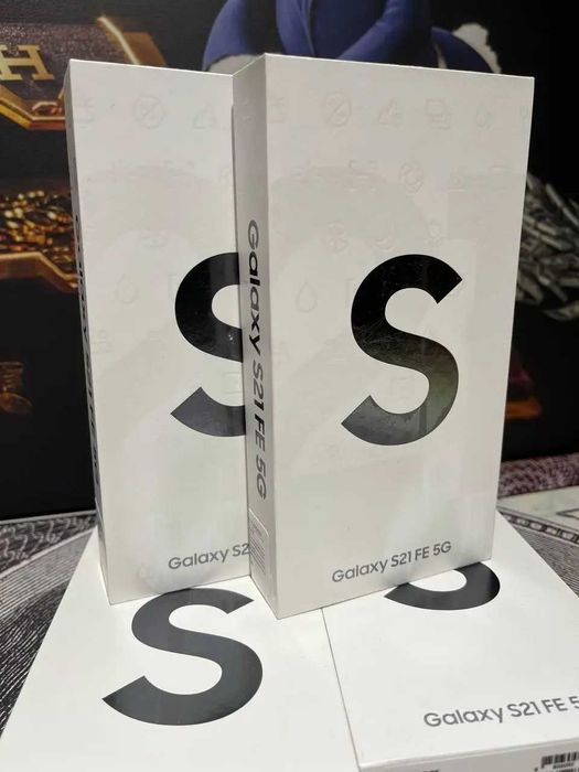 Samsung Galaxy S21 FE 5G (128GB) SM-G990U Graphite/Olive