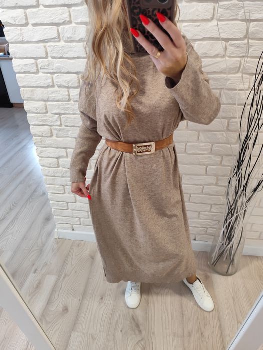 Sukienka sweterkowa XXL