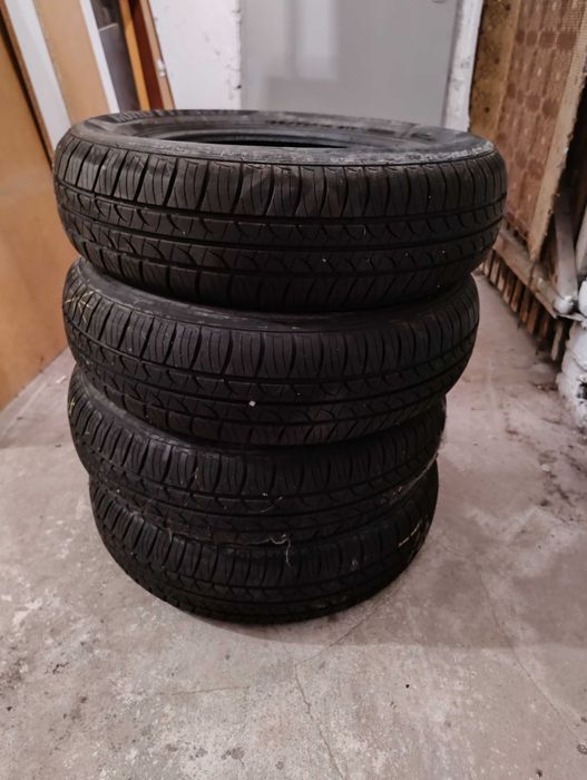 SK70 165/70 R14 81 T - KINGSTAR-  Nowe Opony 4szt