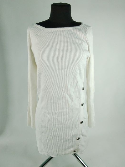 Новая фирменная кофточка гольф свитер CHD